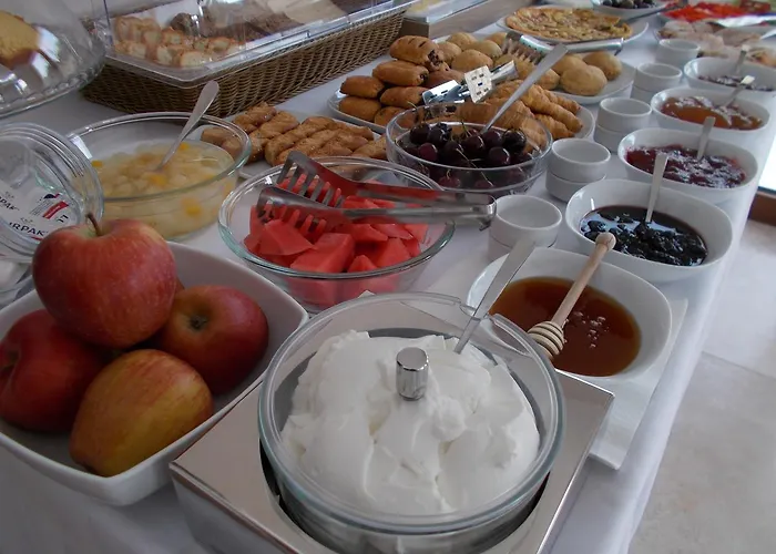 Apartahotel Calm View 3*