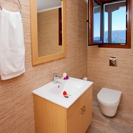 Апарт-отель Calm View