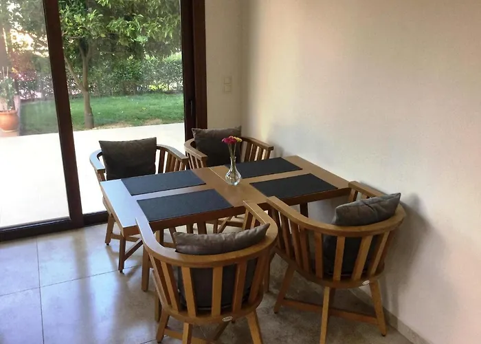 Calm View Aparthotel Vassiliki