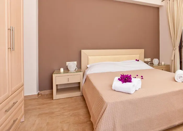 Calm View Aparthotel 3*