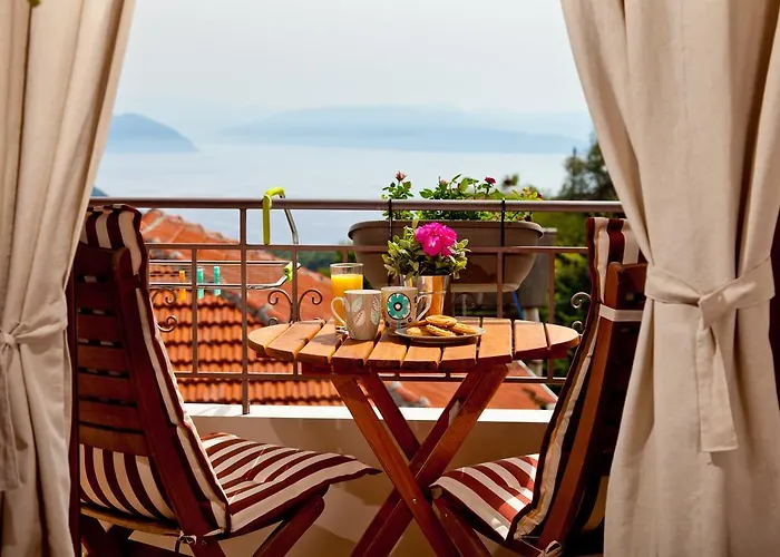 Aparthotel Calm View